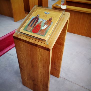 Výroba dubového stojanu pro psanou ikonu do kostela Jana Husa a Jeronýma Pražského v Mirovicích